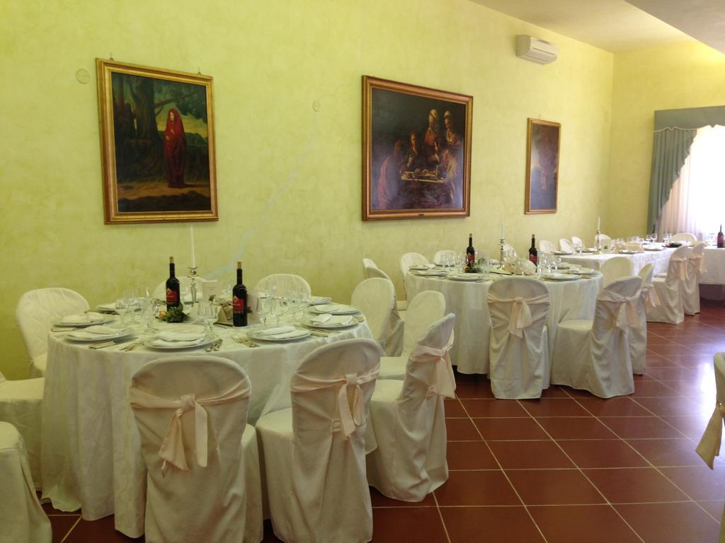 Castello D'Abruzzo Hotel Ripa Teatina Exterior photo